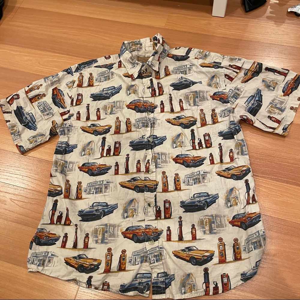 Vintage cars button up